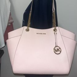 Michael Kors Jet Set Bag