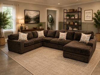 Free Delivery - Very Comfy XLarge Brown Sectional Couch Set