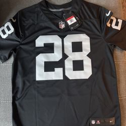 Signed Nike Raiders Jersey (Josh Jacobs)