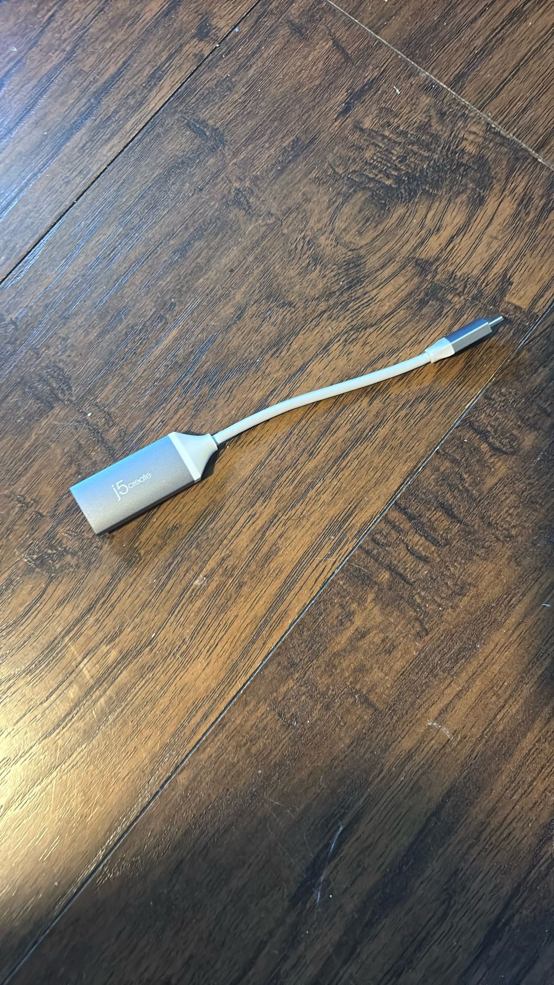 J5 HDMI to USB-C