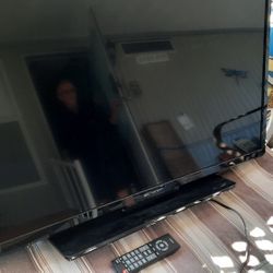 TV, Emerson, 39 Inch, Works, Good Condition Etc