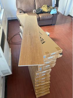 Vinyl flooring and laminate