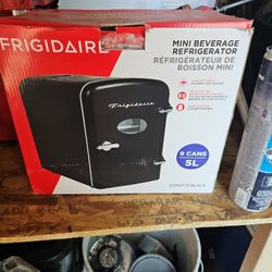 Fridgedaire Fridge