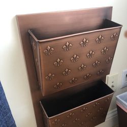 Space Saver - Home Office Organizer. Folder,Wall Mount Project Holder.  