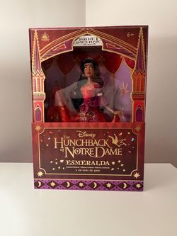 D23 Expo Disney Esmeralda Limited Edition Doll – 1 of 3100