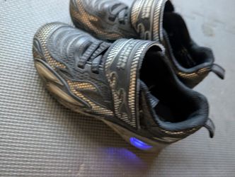 Light Up Sketchers - Kids 12.5 Size
