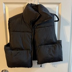 Cropped Puffer Vest