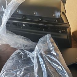 Brandnew Harley Davidson Bags With Mounting Hardware Also