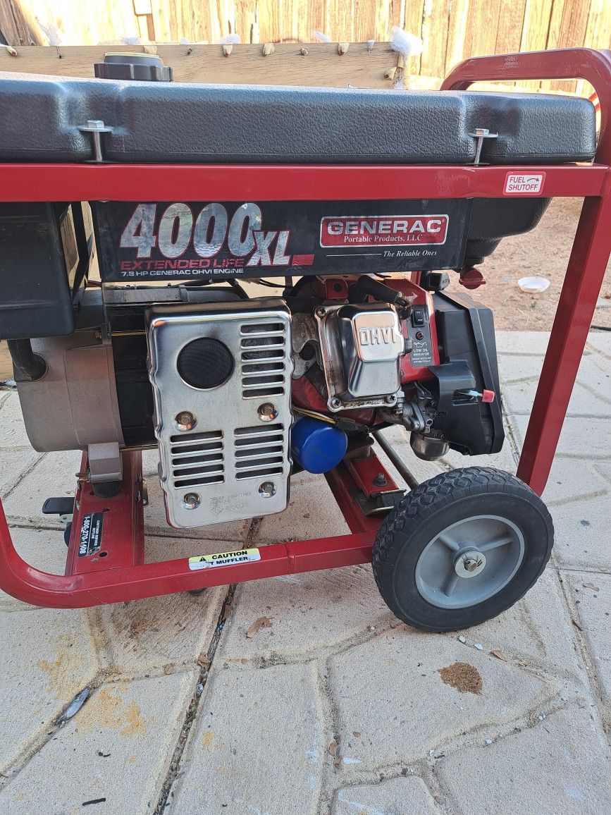 GENERAC GENERATOR 4000 WATTS