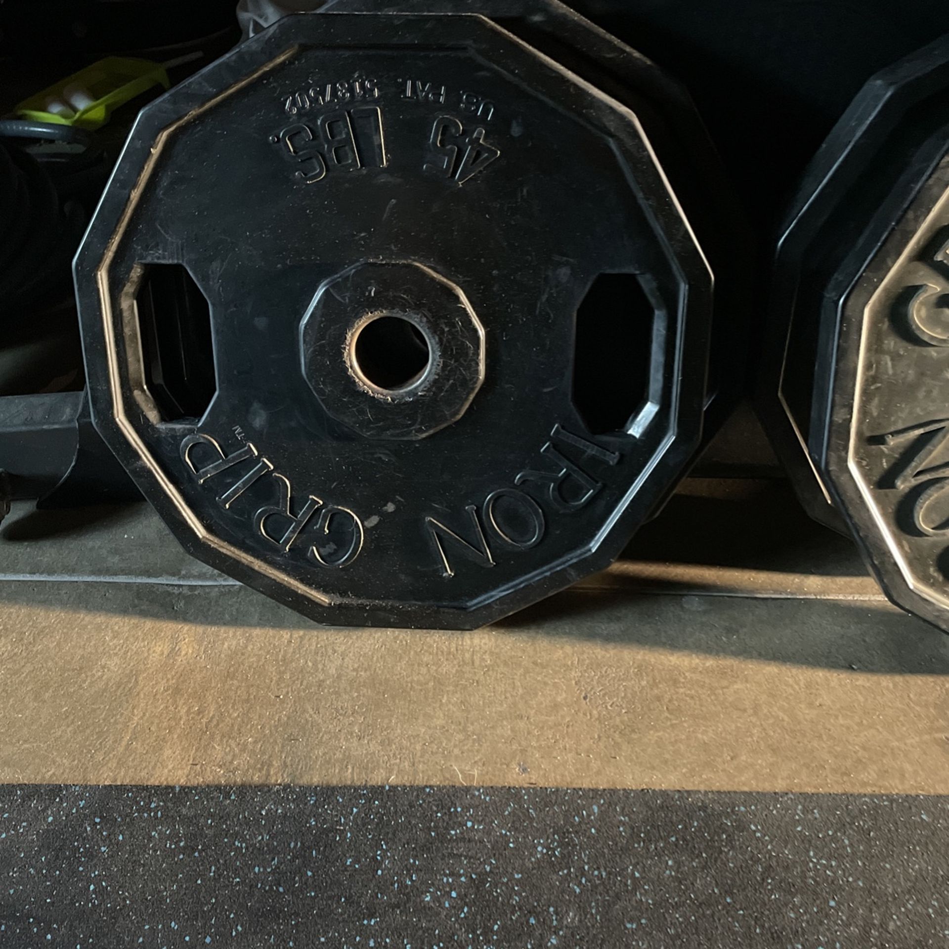 Iron Grip Plates