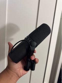 SHURE SM7B