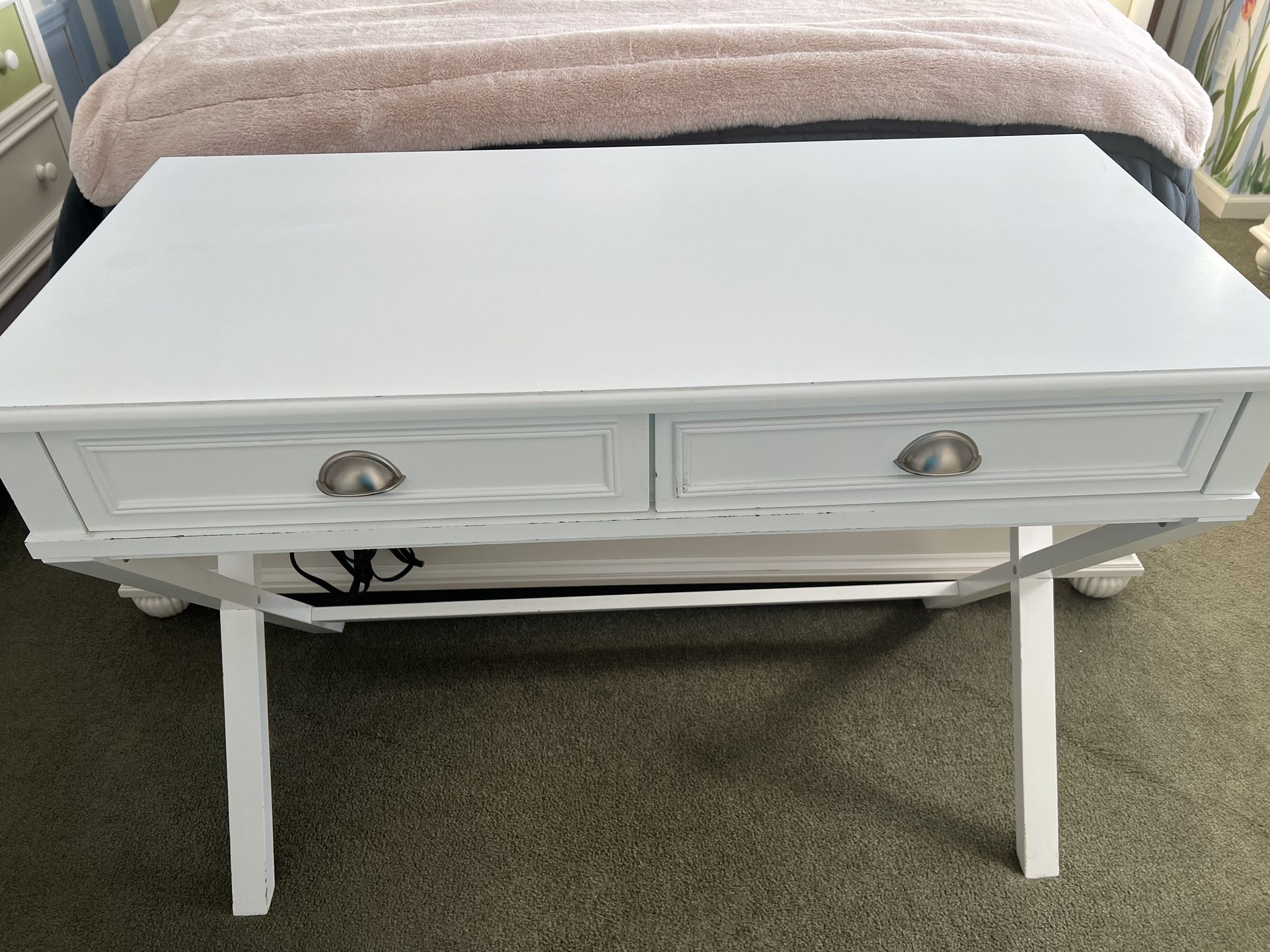 Beautiful White Desk With Two Drawers