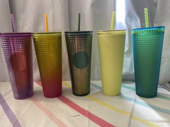 Starbucks Cups 