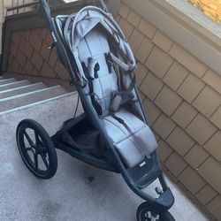 Thule all-terrain stroller Black