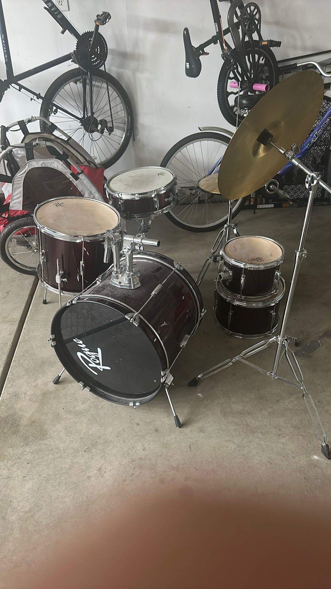 Rogue 5 Piece Drum Set