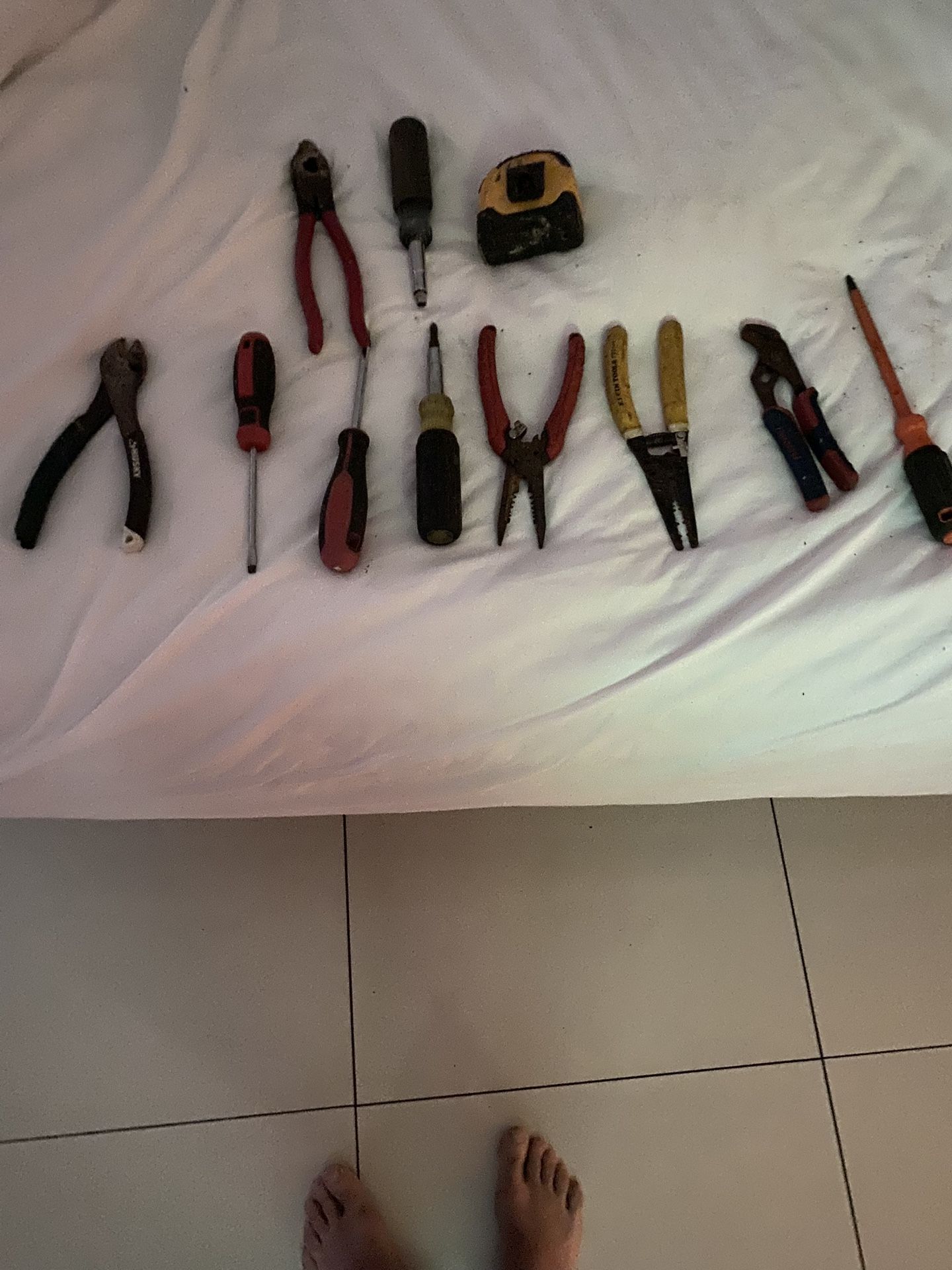 Miscellaneous hand tools