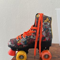 Roller Skates And Wrist And Ankle Guards