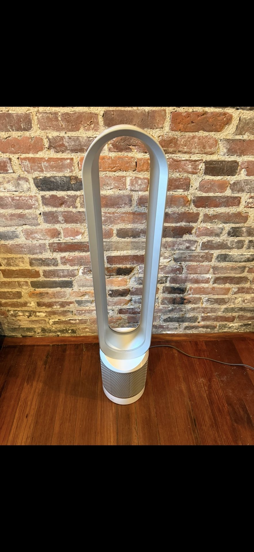 Dyson Pure Cool™ TP01 Air Purifier and Fan - White/Silver