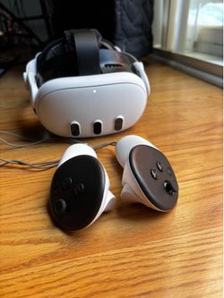 Meta Quest 3 (512GB) + KIWI Design Comfort Strap Upgrade - Excellent Condition