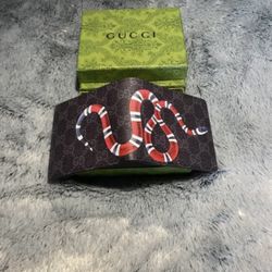 Gucci Wallet Bifold GG Supreme Kingsnake Print