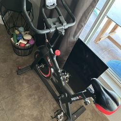 Stationary Exercise Bike With Screen