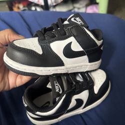 Nike Pandas- 7C- No Box