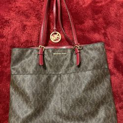 Michael Kors BedFord Purse 