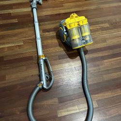 Dyson Telescope Canister Vacuum 
