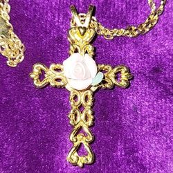 Avon Filligre Cross, Vintage