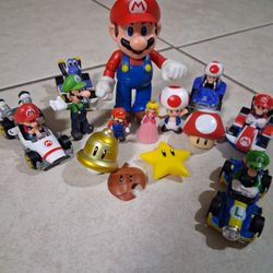 Super Mario Bros Collectable Lot