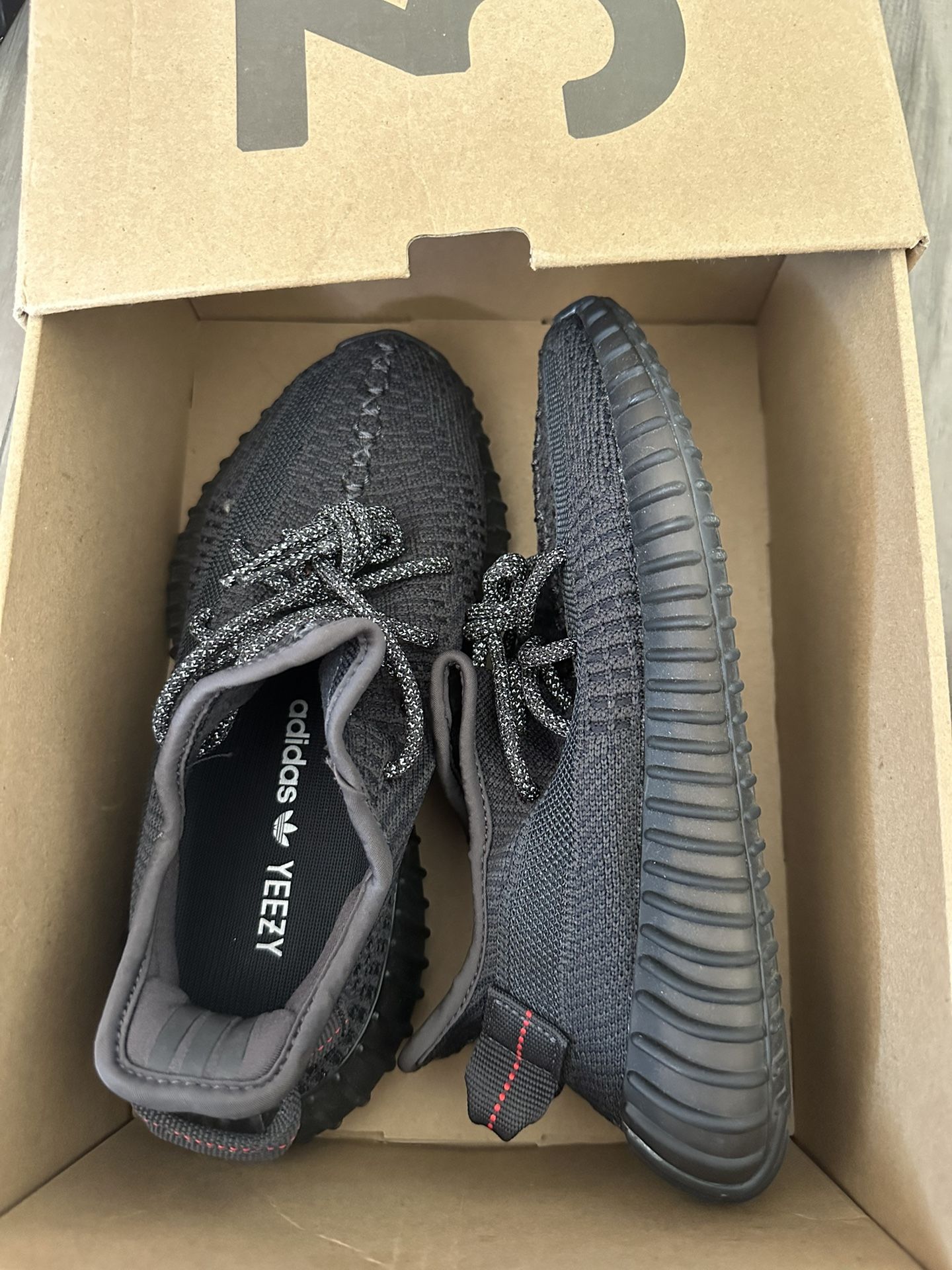 Yezzy 350 V2 Reflective Size 4y