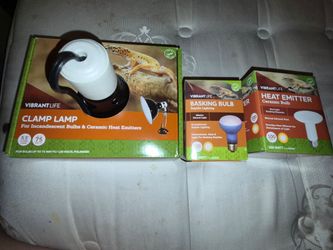 Lizard light and bulbs brand new never used