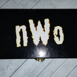 WWE NWO Side Plates