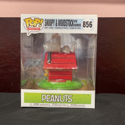 Funko Pop Snoopy On House 856