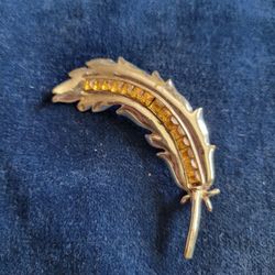 Tiger Eye Leaf Brooch 