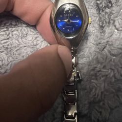 Vintage Ladies Gucci Watch 