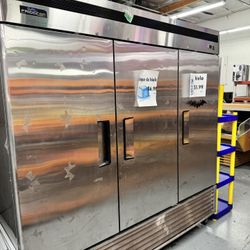 3 door stain Steal Freezer  Like new 