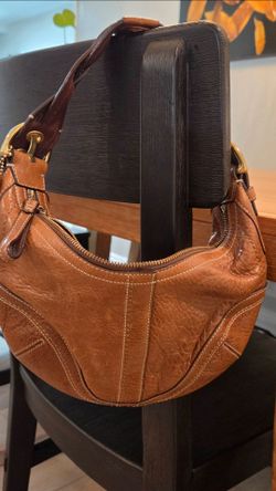 Coach leather shoulder bag vintage 2000s y2k