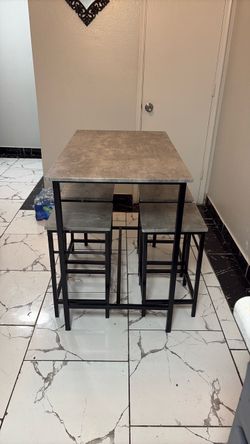 5-Piece Counter Height Dining Table Set + 4 Stools