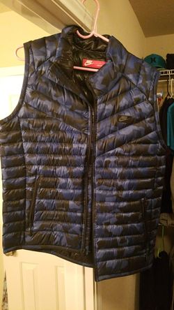 Nike Aeroloft Vest-blue/black camo size large
