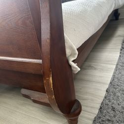 Full Size Teak Wood  Fold Out Fulton