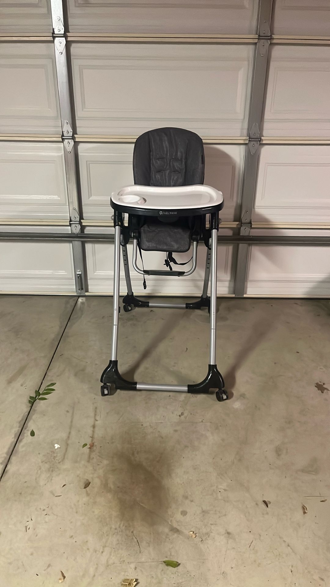 Babytrend High chair