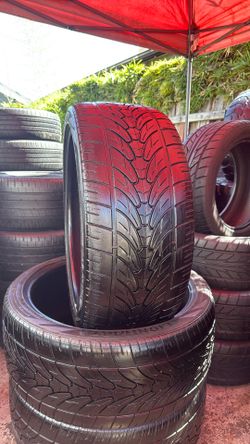 Vendo 3 Llantas Medida 305-35-24 Muy Buenas Condiciones