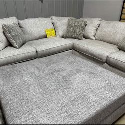Parchement Sectional Sofa Couch Rawcliffe