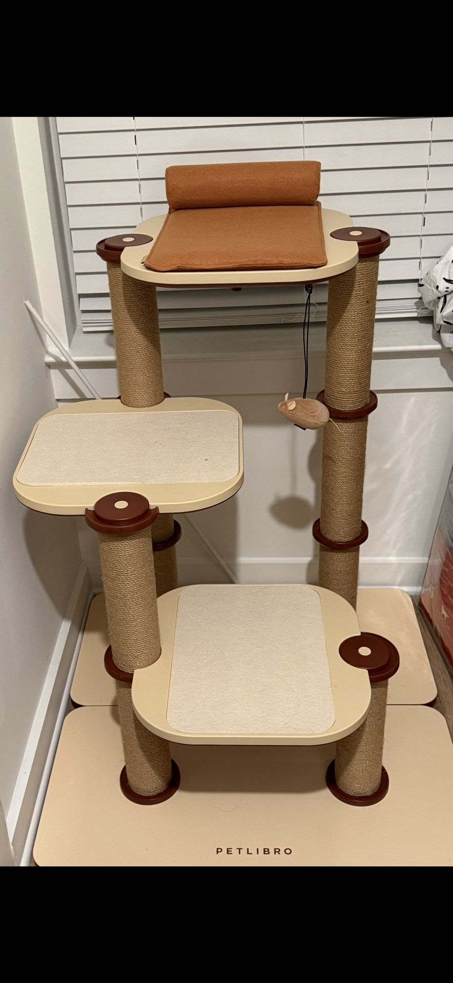 NEW PETLIBRO Villa Infinity Cat Tree