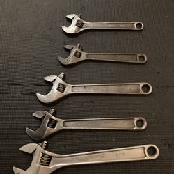 Adjustable Wrench Set ( 5 ) 