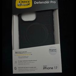 Otterbox IPhone 17 Pro Max Defender Pro