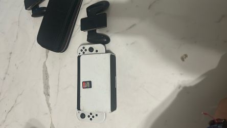 Nintendo Switch Oled Game And Accessories 