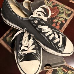 Converse Men Shoes Size 9