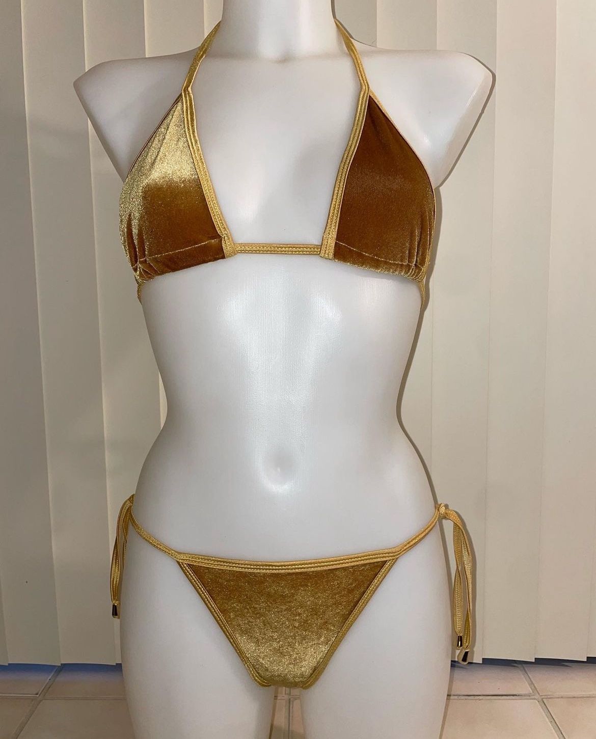 La Costanera Gold Velvet Bikini